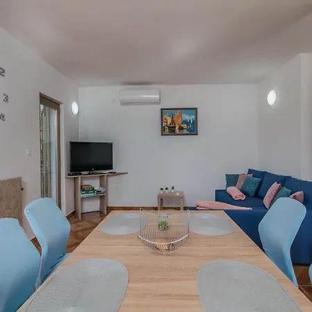 Moderna Soline Dobrinj