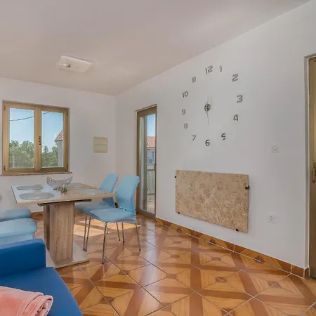 Appartement Moderna Soline