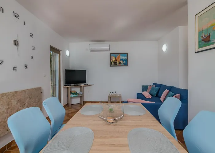 Moderna Soline Dobrinj